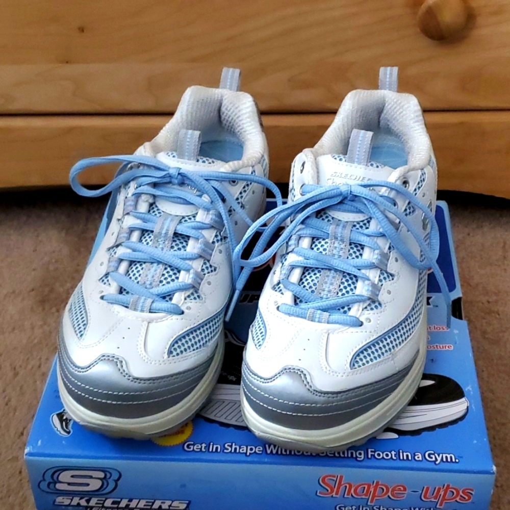 Skechers Shape Ups lt blue silver 7